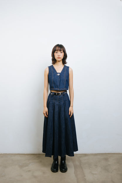 Denim Double pleated skirt