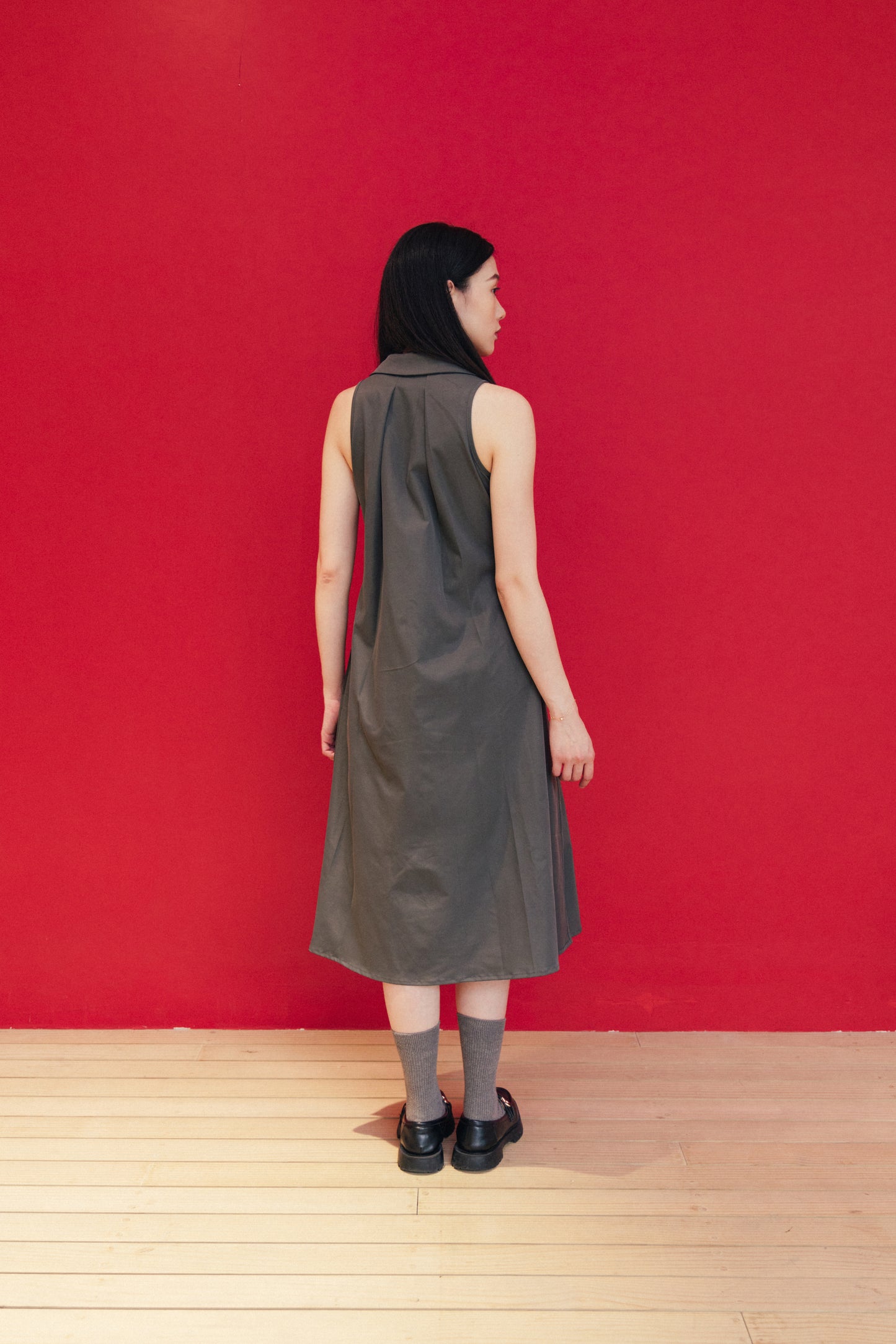 Grey Sleeveless Dress With Back Detail