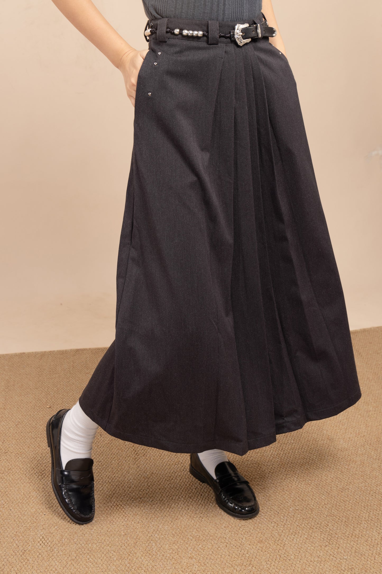 Mid-length A-line skirt