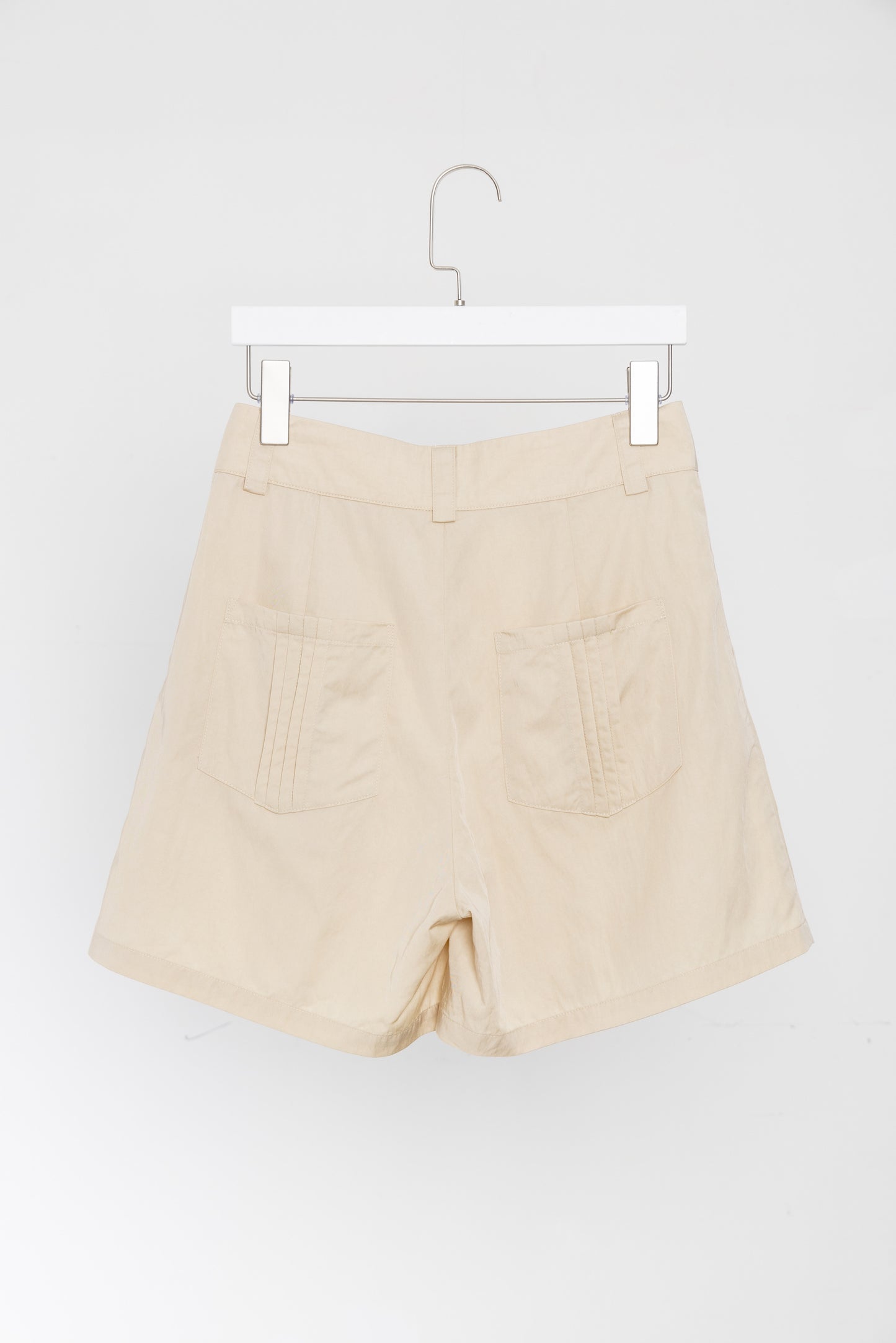 Flared Pleated Short trousers