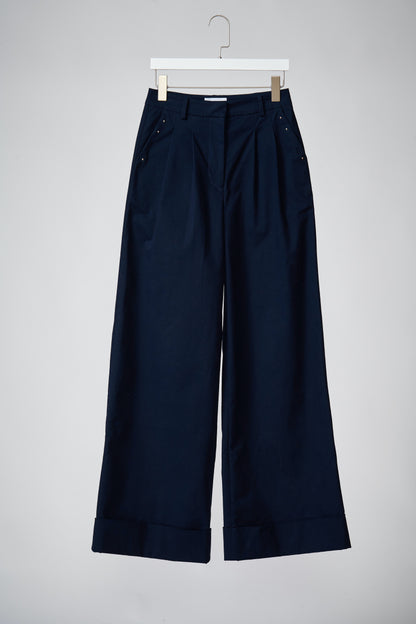 Wide leg cuffed hem trouser