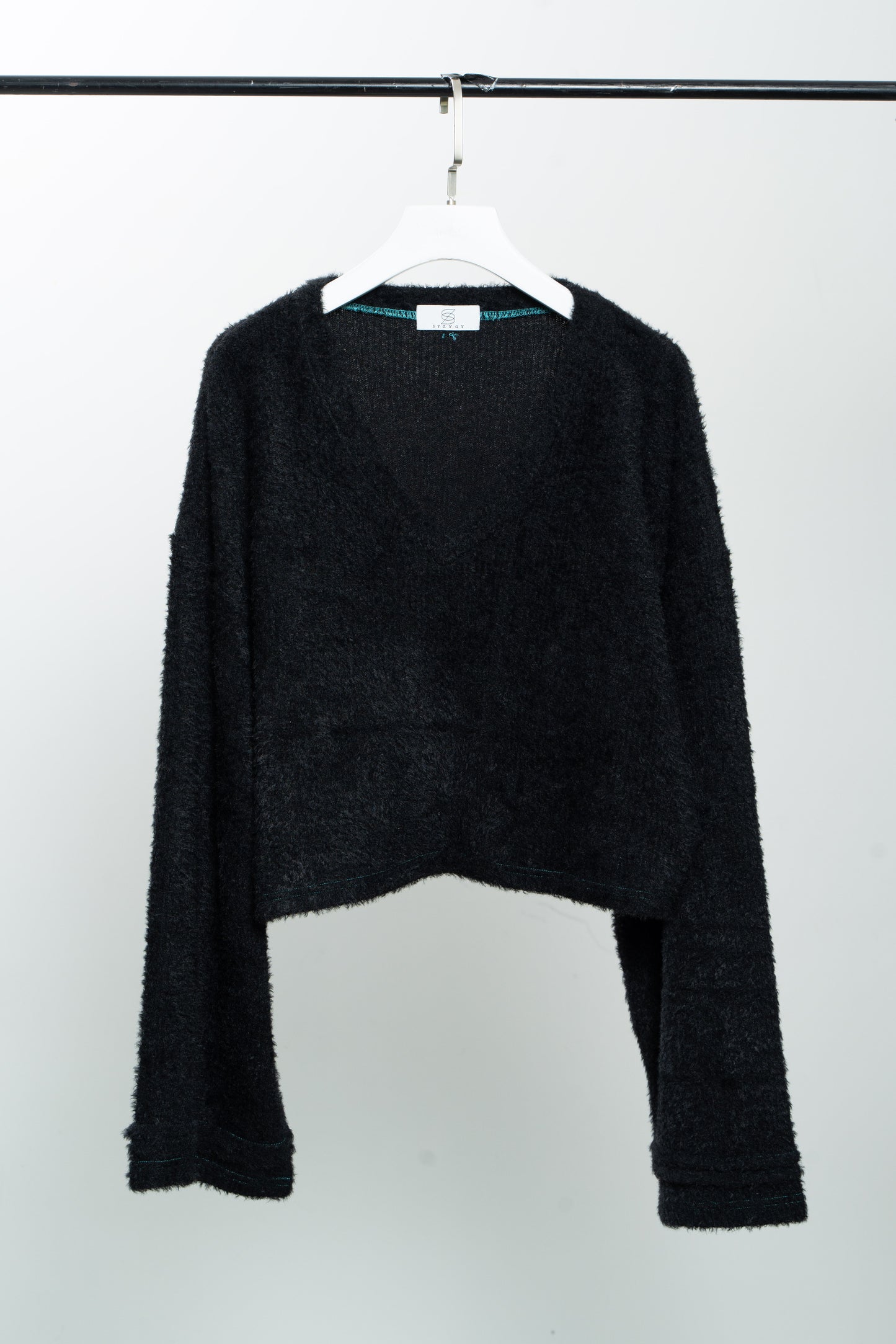 Black Stretch long-sleeve  jumper