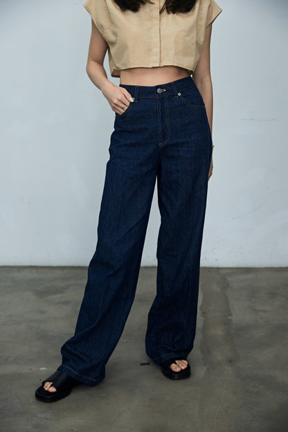 Loose Flared Jeans